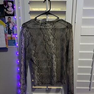 AFRM Gray Snake Pattern Long Sleeve Top